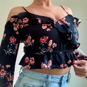 Floral, off the shoulder, cropped blouse - H&M